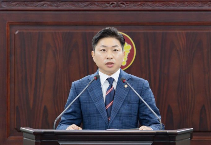 5분 자유발언하는 김종복 의원