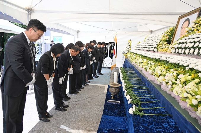 故 오범구 의정부시의원 영결식, 의정부시의회장으로 엄수