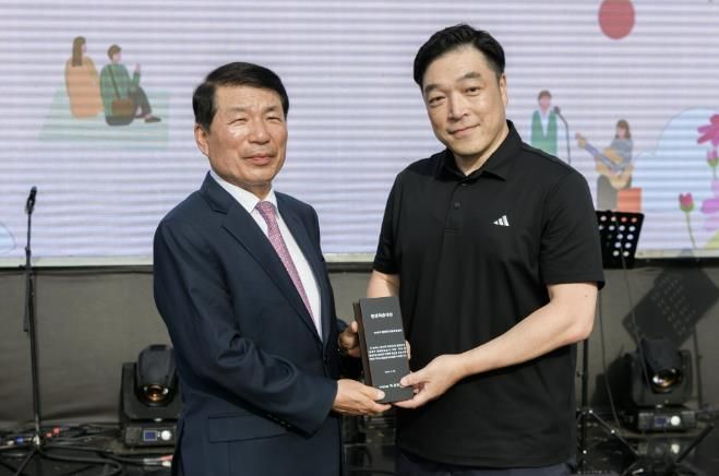 구리시장애인가족지원센터,  평생학습 축제서 시민과 소통하며 대상 영예