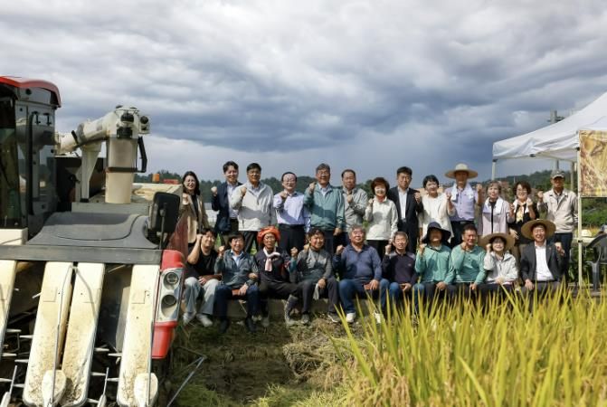 연천군, 풍년 기원 벼베기 행사 열려