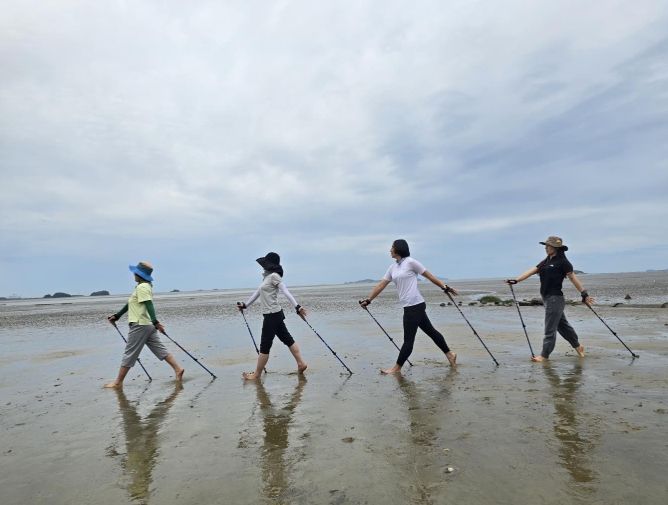 ‘슬로조깅·노르딕워킹’ 시범 운영