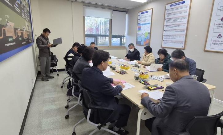 맑고 안전한 물 공급 강화 구리시, 2025년 하반기 수돗물평가위원회 정기 회의 개최