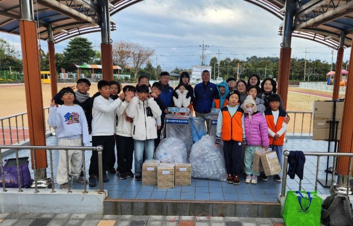 ‘함께 투명할래?’ 자원순환 캠페인