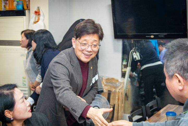 성남시의회, 하대원동 청소년지도협의회 송년회 참석