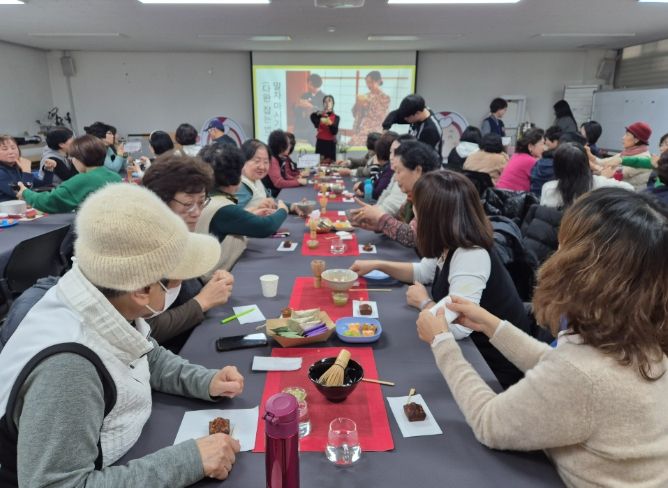 ‘자원봉사 배움 대학 연합평가회’ 진행