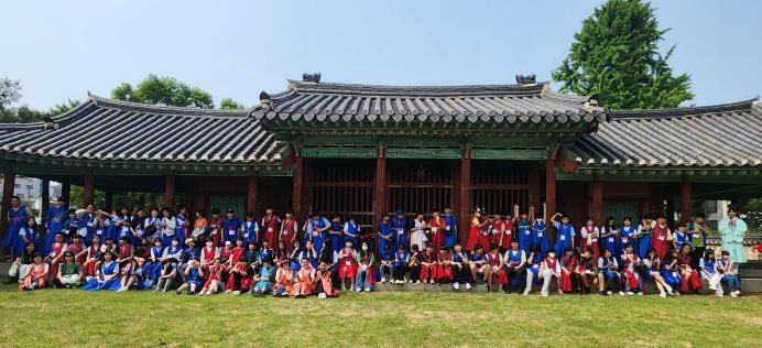 2025년 사신을 찾아라 단체사진