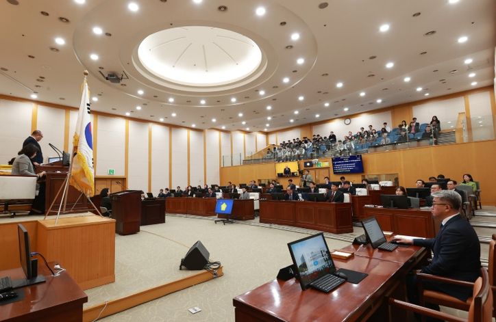 제301회 임시회 제2차 본회의 및 폐회