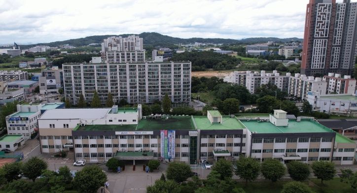 1. 천안시 서북구청 전경.