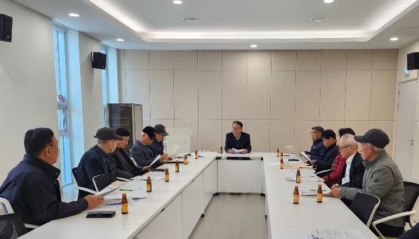 오산시 남촌동, 경로당 회장 간담회 개최…어르신 복지 의견 수렴