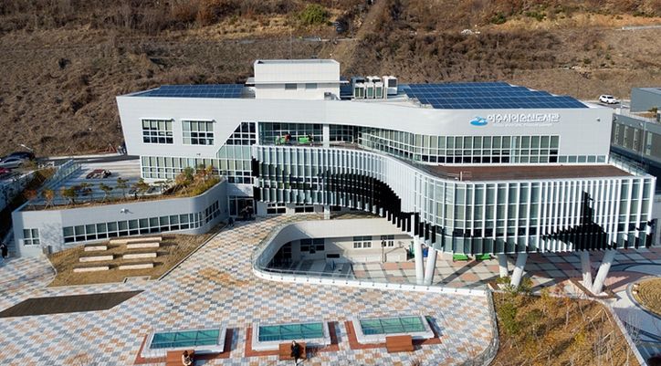 여수시 이순신도서관은 문화체육관광부가 주최하고 한국도서관문화진흥원이 주관하는 ‘2026년 도서관 문화예술 동아리 활동 지원’ 공모사업에 최종 선정됐다.