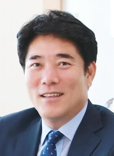 이찬호 교육위원장 … 맘스프리존 ‘체험형 경남영어도서관’ 제안