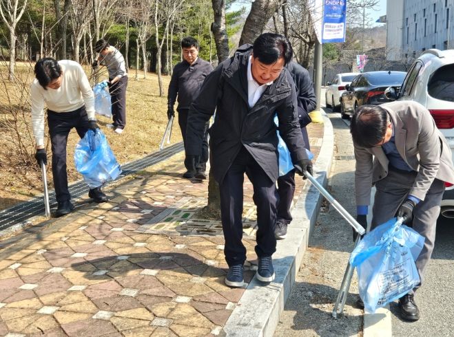 천안시 동남구, 봄맞이 천안종합휴양관광지 대청소