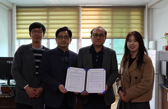 ‘고성문화재단-대진초등학교 「여름영화」 업무협약 체결 사진’